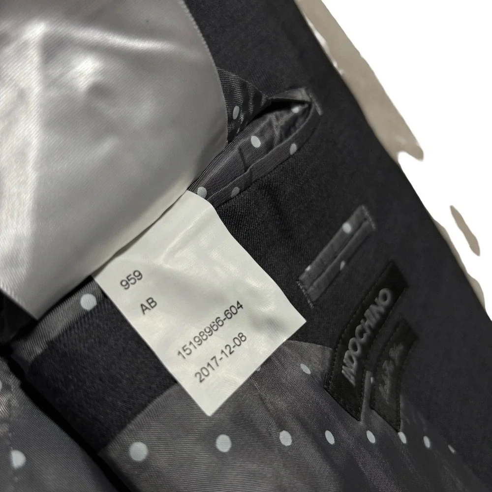 Indochino Men's Custom Blazer Gray 100% Wool‎ (Flat) 24 x 37